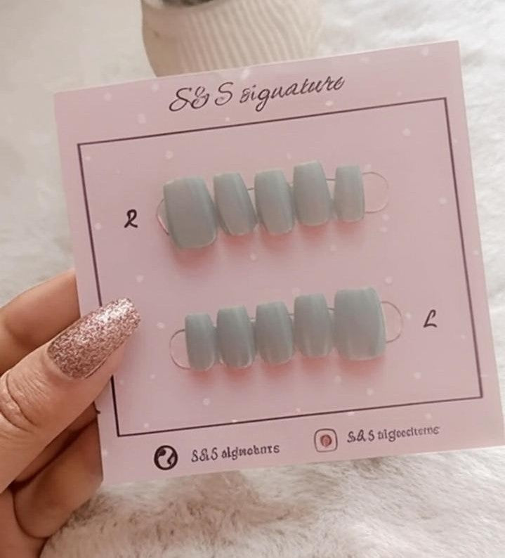 ✨ Soft Mist Blue – Press-On Nails ✨