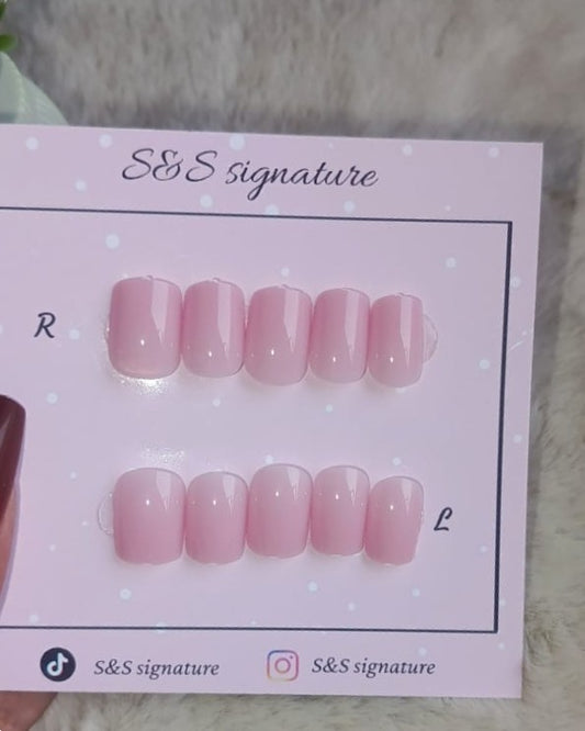 ✨ Baby Pink Gloss – Press-On Nails ✨